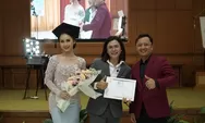 Beauty Class Graduation Make Up, PKK UNY Siapkan Lulusan Siap Kerja dan Mandiri