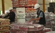 Dompet Dhuafa Bersama PT Food Station Tjipinang Distribusi 60 Ton Bahan Pangan Bagi Penyintas Banjir Sumatera-Aceh