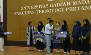 UGM Salurkan Bantuan, Rektor Tegaskan Mahasiswa Korban Bencana Sumatra Tetap Kuliah