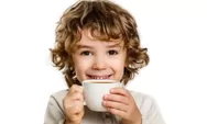   Pada Usia Berapa Anak-anak Boleh  Minum Teh atau Kopi? 