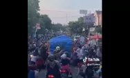 Beredar Video Mobil Pikap Muatan Bawang Dijarah Warga, Netizen: Kasihan Supirnya 