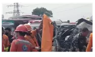 Soal Korban Kecelakaan Maut di Tol Jakarta-Cikampek KM 58, Polisi: 13 Kantong Jenazah Diidentifikasi di RSUD Karawang