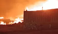 Kebakaran Hebat di JBC Jambi Malam Ini, Pengunjung Kocar Kacir