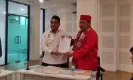 Serahkan Berkas Persyaratan ke PSI, Marsda TNI Ahmad Sadjili Maju Pilkada Jakarta 2024