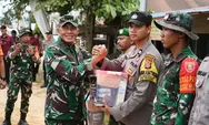 Cek Kesiapan Personel di Lapangan Jelang Lebaran, Pangdam-Kapolda Patroli Idulfitri