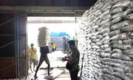Perum Bulog Merauke Salurkan Bantuan Pangan Pemerintah ke Masyarakat