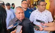 Masih Ditahan, Eks Bupati Mimika Eltinus Omaleng Berangkat ke Jakarta, Ada Apa?