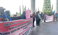 Massa Geruduk Kantor Gubernur, Protes Seleksi DPR Pengangkatan Dinilai Sarat KKN