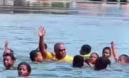 POTRET Keseruan Wali Kota Jayapura Berenang di Laut bersama Anak-anak Kampung Enggros