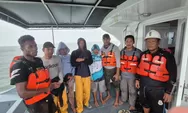 Perahu Kehabisan BBM, Sat Polair Polres Mimika Selamatkan 9 Pemancing di Perairan Muara Kampus Biru