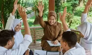 6 Cara Membangun Hubungan Akrab dengan Guru di Sekolah, Dijamin Jadi Murid Favorit
