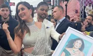 Kareena Kapoor Khan Disambut Hangat Ribuan Fans Saat Grand Opening Toko Emas Terbesar Eropa