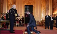 ‎David Beckham Resmi Dapat Gelar Sir, Tapi Sulungnya Absen