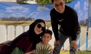 Kebersamaan Baim Wong dan Paula Verhoeven Mewarnai Acara Sekolah Si Buah Hati