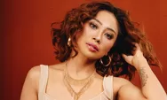 Satrina Comeback ke Musik Setelah 2 Dekade, Bawa Pesan Berani Memulai Kembali