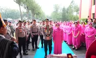 Resmi Pimpin Polda Sumut, Irjen Pol Sonny Irawan Disambut Ulos dan Tarian Tradisional