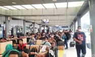 Kepadatan Penumpang di Stasiun Pasar Senen Jelang Puasa Hari Pertama, Ini Penyebabnya