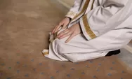 4 Tahapan Mengajari Anak Sholat Sejak Dini dalam Hadist Nabi Muhammad, Orang Tua Gunakan Parenting Islam ini!