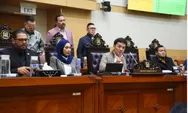 Klarifikasi DPR soal KUHAP Baru Dinilai Terburu-buru, Ferry Irwandi Sarankan Judicial Review ke MK