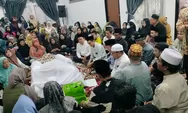 Al Haris Melayat ke Rumah Duka Rektor UIN Alm Prof Asad Isma