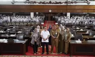 Sekretaris Komisi lll DPRD Provinsi Jambi Sambut Kunjungan Belajar SMAN 4 Kota Jambi