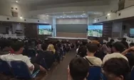 Mahasiswa Undip Nobar Indonesia vs Uzbekistan di Gedung Seminar Kampus, Vibesnya Kayak Lagi Kuliah Umum