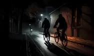 10 Tips Aman Olahraga Bersepeda di Malam Hari, Pesepeda Wajib Paham!