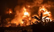 Belasan Jam Belum Padam, Kebakaran Pabrik Sandal di Tangerang Bikin Warga Cemas