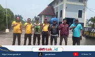 Polisi Turun Langsung, Kapolsek Sragi Cek Tanggul Jebol Sungai Silempeng