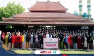 Ziarah Makam Rato Ebuh, DWP Sampang Peringati Hari Kartini