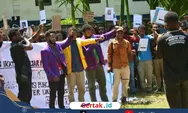 PUNCAK PAPUA ZONA DARURAT MILITER DAN KRISIS KEMANUSIAAN STOP PEMEKARAN DOB SINAK JAYA