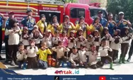 Tanamkan Disiplin dan Kesadaran Bahaya Api Sejak Dini, PAUD Amanda Kunjungi Markas Damkar Indramayu