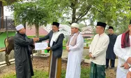 Pemprov Bengkulu Berbagi Kurban, Dua Ekor Sapi Diserahkan ke Masjid Baitul Izzah