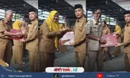 Pengabdian Puluhan Tahun Berbuah Penghargaan Presiden, ASN DP2KB-P3A Indramayu Terima Satyalancana Karya Satya