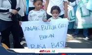 UNRAS Aksi Damai Aliansi Masyarakat Sampang Dukung Keberlanjutan Program MBG Nasional