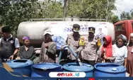 Kapolres Sampang Salurkan Air Bersih, Ulama Soroti Jalan Rawan Kecelakaan