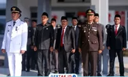 Anggota DPRD Lebak H. Mustopa Bacakan Teks Proklamasi pada Upacara HUT ke-81 RI di Kecamatan Muncang