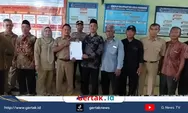 Pendaftaran Balon Kades Siwalan Diramaikan Lanang Mulyono, Ratusan Pendukung Turut Mengiringi