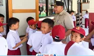 Camat Cilograng Kunjungi SDN 01 Cireundeu dan KUA, Tekankan Komunikasi