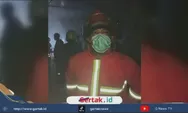 PERTARUHKAN NYAWA JINAKKAN API RS MM, KABID DAMKAR INDRAMAYU JAJAT WIBISONO CEDERA