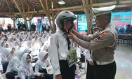 Polres Pemalang Sosialiasikan Pentingnya Penggunaan Helm ke Pelajar Baru di MPLS 2026