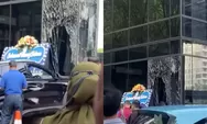 Detik-detik Kecelakaan Mobil Listrik Nubruk Gedung di Kawasan SCBD Jaksel, Bikin Kaca Hancur Berkeping-keping