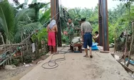 Tingkatkan Konektivitas Antaradesa, Koramil Lais Dampingi Pembangunan Jembatan Gantung Garuda Pagaruyung