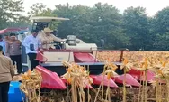 Panen Raya Jagung di Tuban, Presiden Prabowo Apresiasi Peran Polri Wujudkan Ketahanan Pangan Nasional