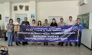 Satgas Operasi Damai Cartenz Terima 2.500 Paket Tas dan Alat Tulis untuk Anak-anak Papua