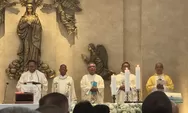 Pastor Vinsensius Adi Prasojo Pr Pimpin Misa HUT Ke-16 Gereja Katolik Santa Maria Regina Bintaro Jaya