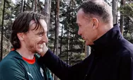 Kunjungi Milanello Legenda Milan Andriy Shevchenko Sampaikan Pesan Penting
