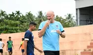  Simon Grayson Resmi Jabat Asisten Pelatih Timnas Indonesia