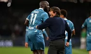 Lukaku Kembali ke Napoli Bertemu Conte Hari Ini