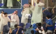Momen Gila Hooligan Liga Saudi, Saling Pukul dengan Tiang Bendera